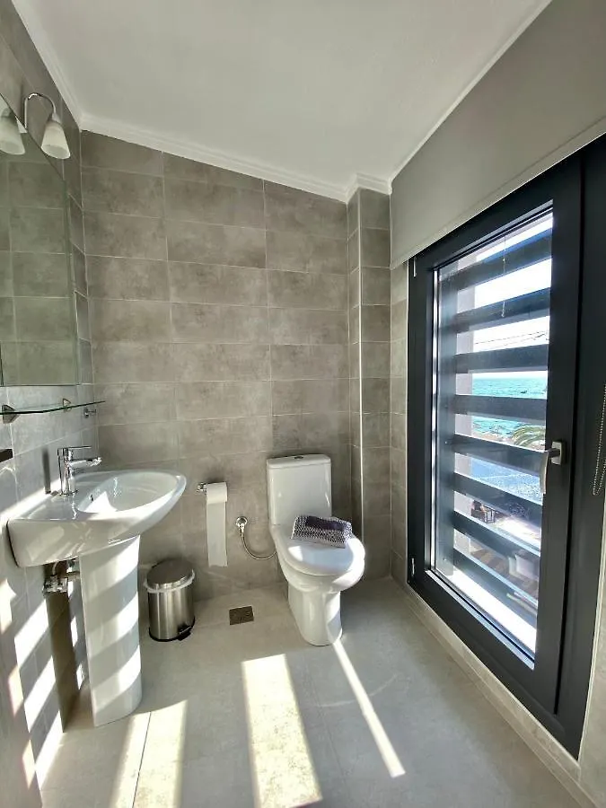 Vit'S Sea Villa Siviri Aparthotel