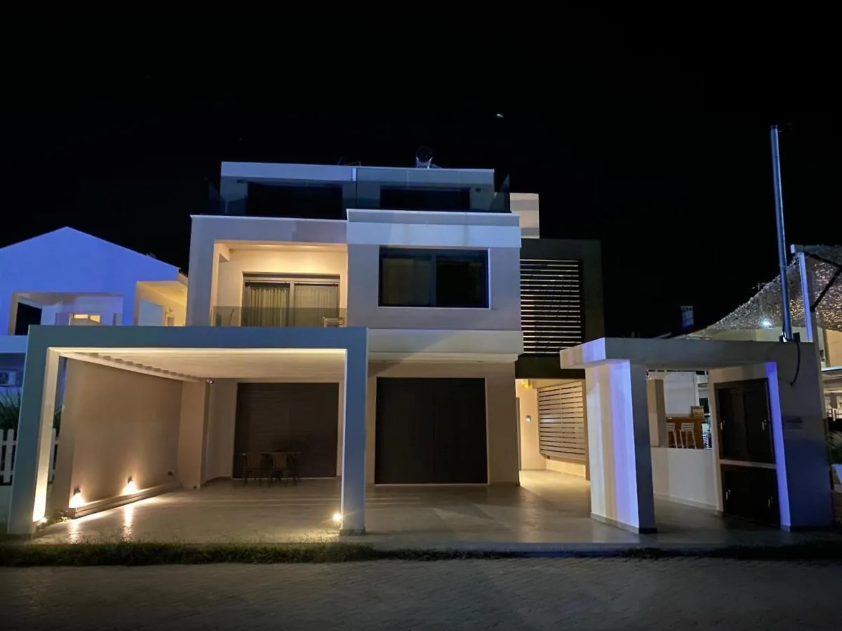 Aparthotel Vit'S Sea Villa Siviri